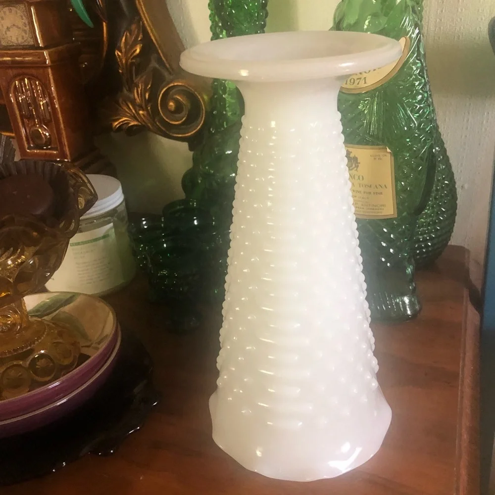 Vintage White MilkGlass Hobnail Pedestal Trumpet Vase with Ruffled Rim - Picture 3 of 7